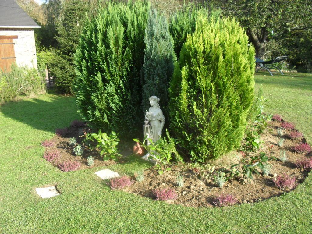 La Chevallerie B&B Isigny-le-Buat Екстериор снимка