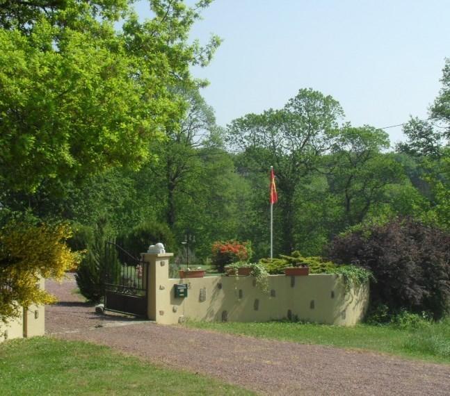 La Chevallerie B&B Isigny-le-Buat Екстериор снимка