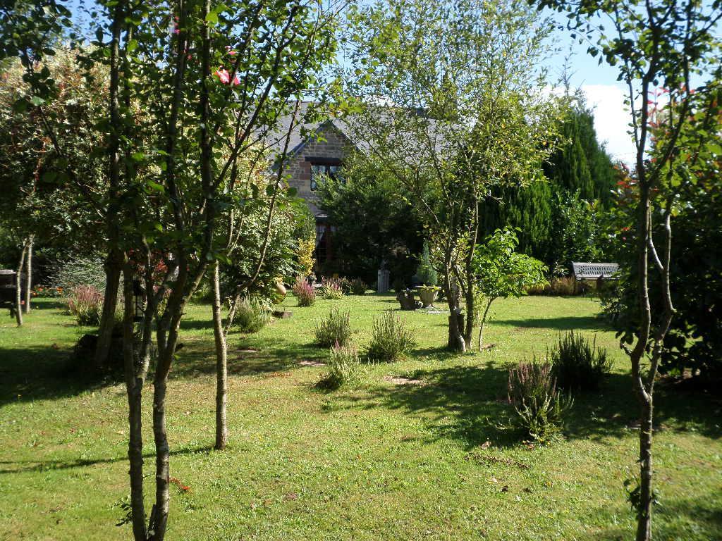 La Chevallerie B&B Isigny-le-Buat Екстериор снимка
